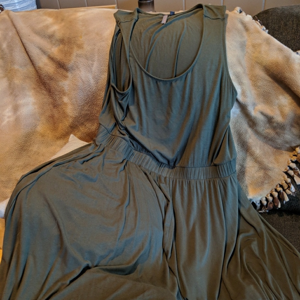 NWOT Brina and Em shark bottom dress Size 2X
